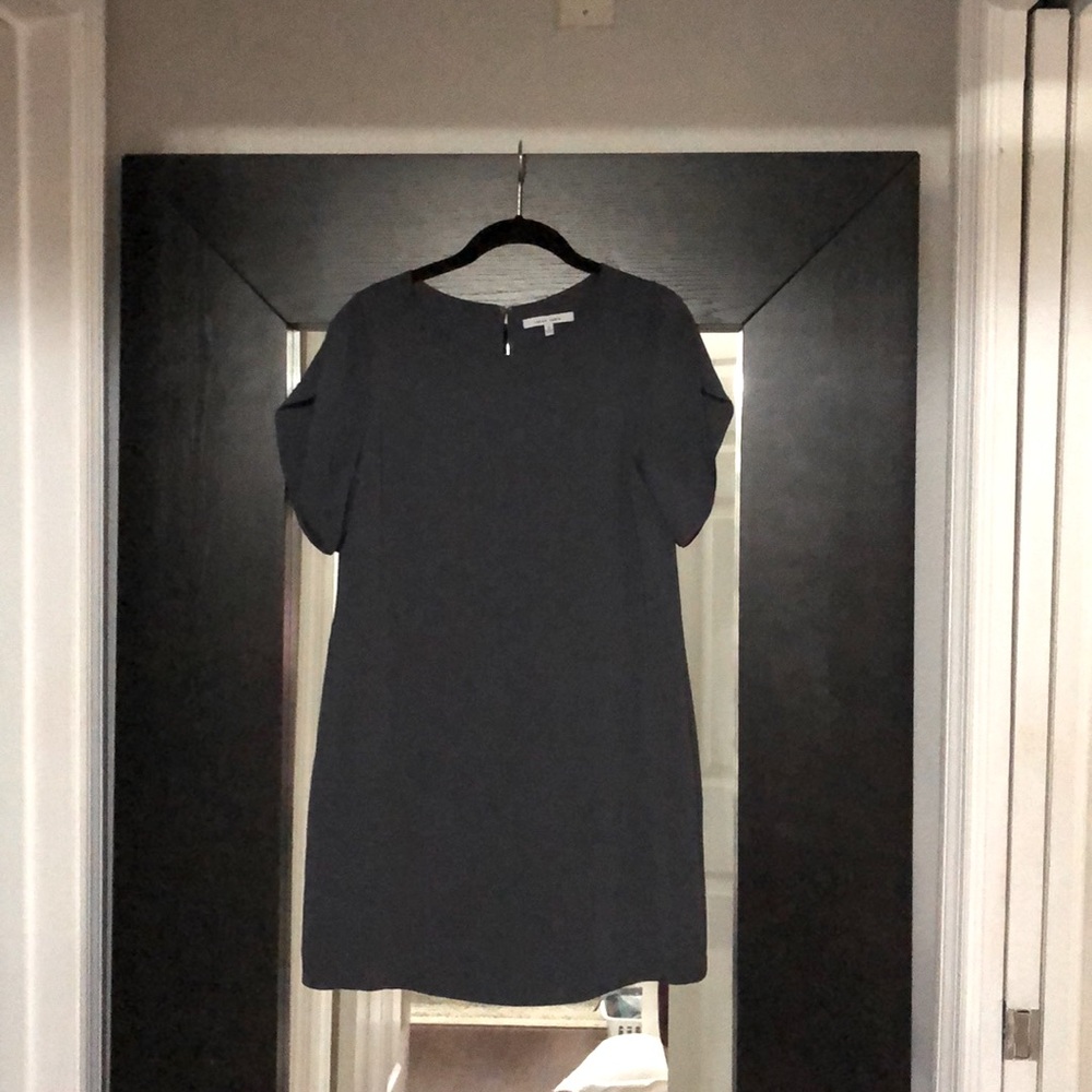 Grey sheath dress with tulip sleeves